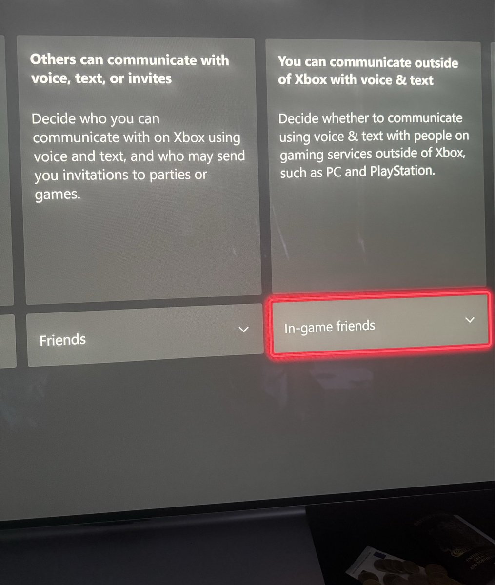cecc89's tweet photo. @XBOXSupport @xboxuk @XBOX These settings keep on reverting back every time I try to change them to everyone, I am a uk account holder, with the age verification completed, was supposed to be fixed 2 days ago now according to your support advisor who I spoke to… https://t.co/Z2i6vQ8aew