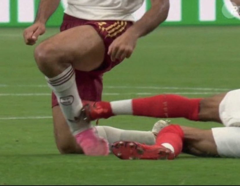 SoldierBoy86086's tweet photo. @HOLLAND_____12 @Hasant1986 @football_li5 كول خرا يا خنزير
تتصيدون فقط أخطاء الأرجنتين
طيب وهذو لعنة الله عليك ؟ https://t.co/EsrGQvH8F3