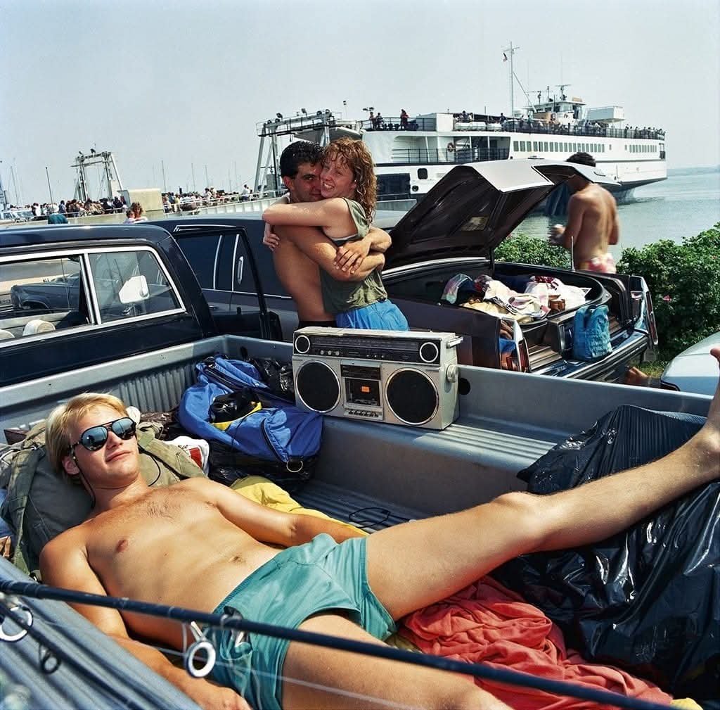 sylvie_longeron's tweet photo. Bruce Davidson , 
Martha's Vineyard, 1979-88 https://t.co/iV7WSWE2b8