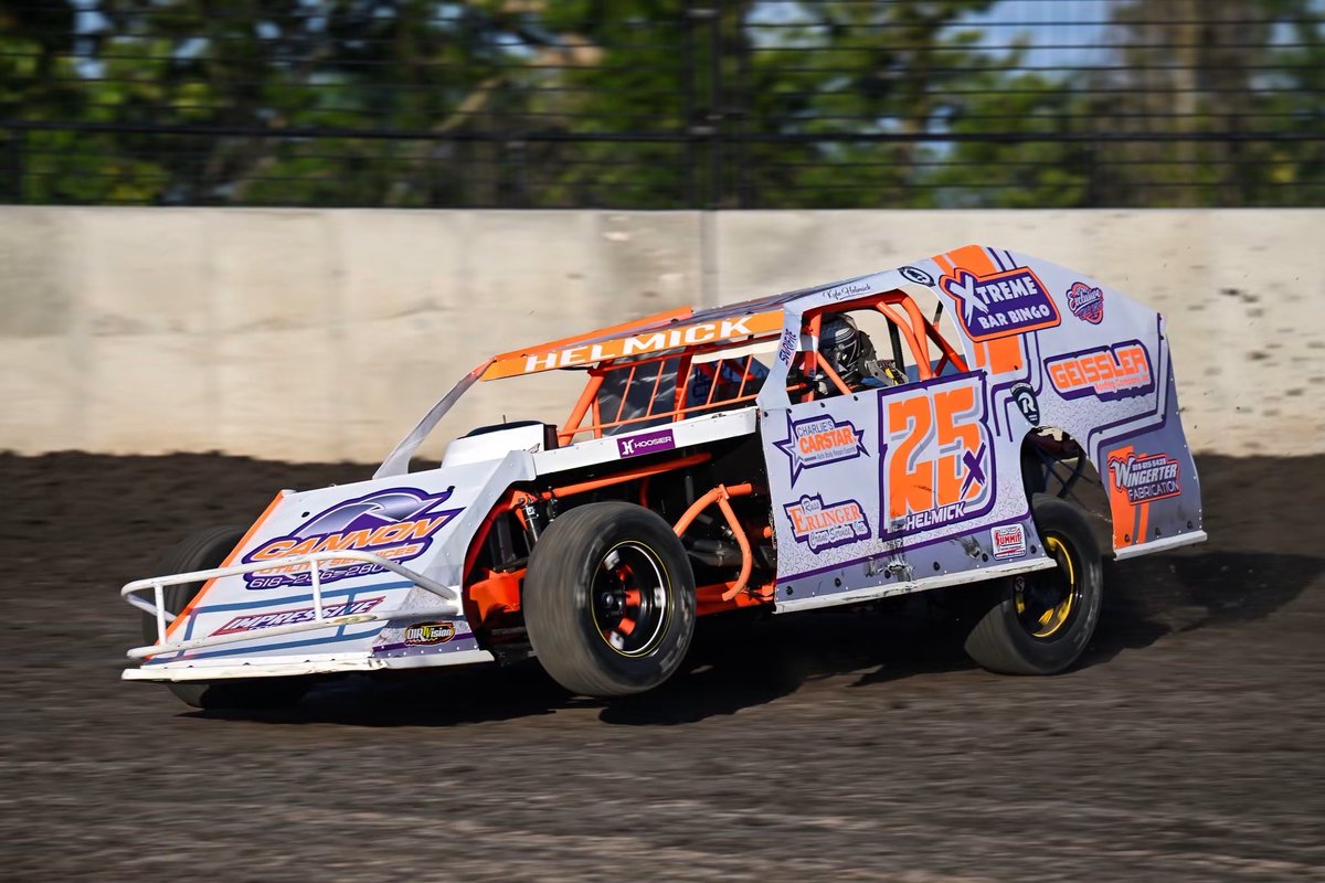 ChrisBlair4B's tweet photo. The first test session for the new @BelleCSpeedway went extremely well.  Lots of great feedback and excellent notes.  Everyone was smiling.   We even got to see @KeithKunz driving and a cage stand!   Who is ready for August 1?  @KKM_67 Midgets and Micros along with @DIRTcarRacing Mods and it will be broadcast on @FloRacing