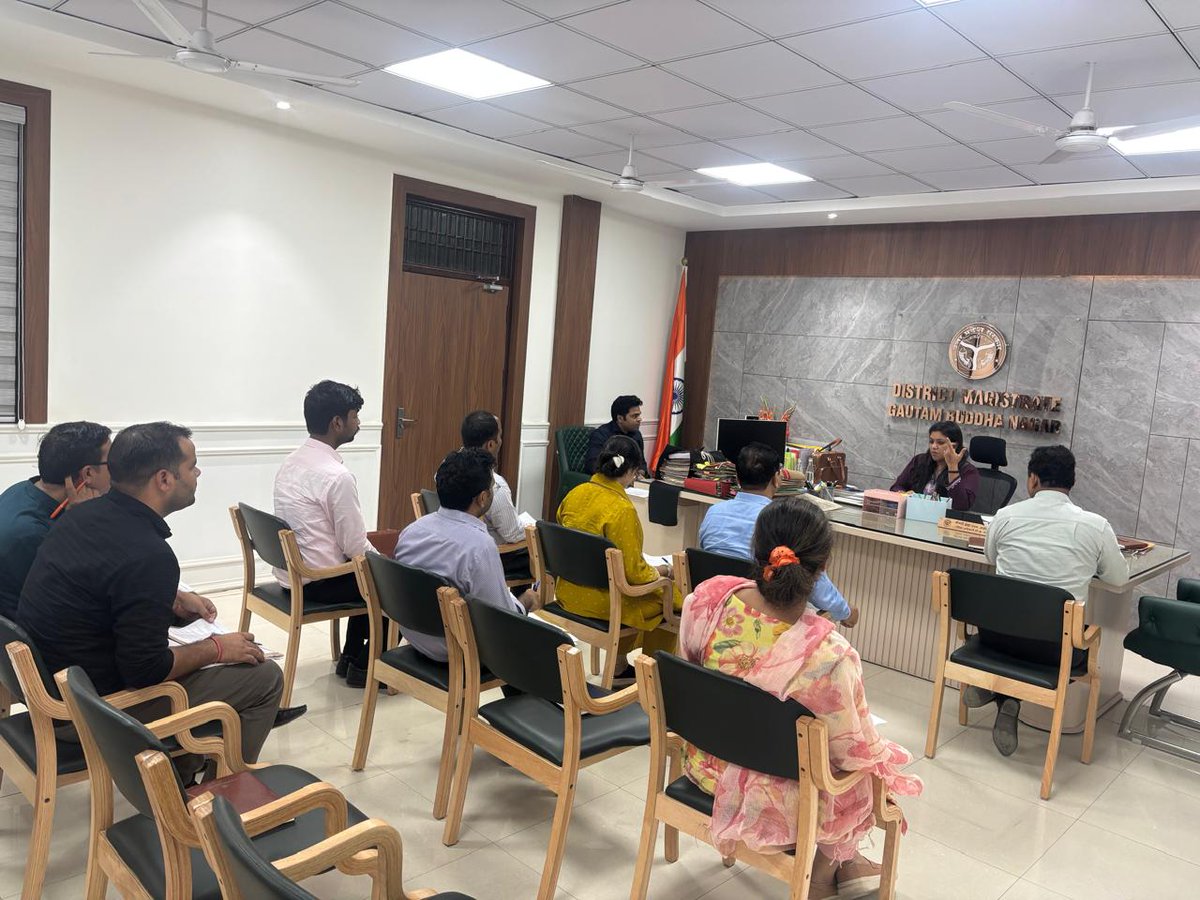 Medha Roopam tweet media