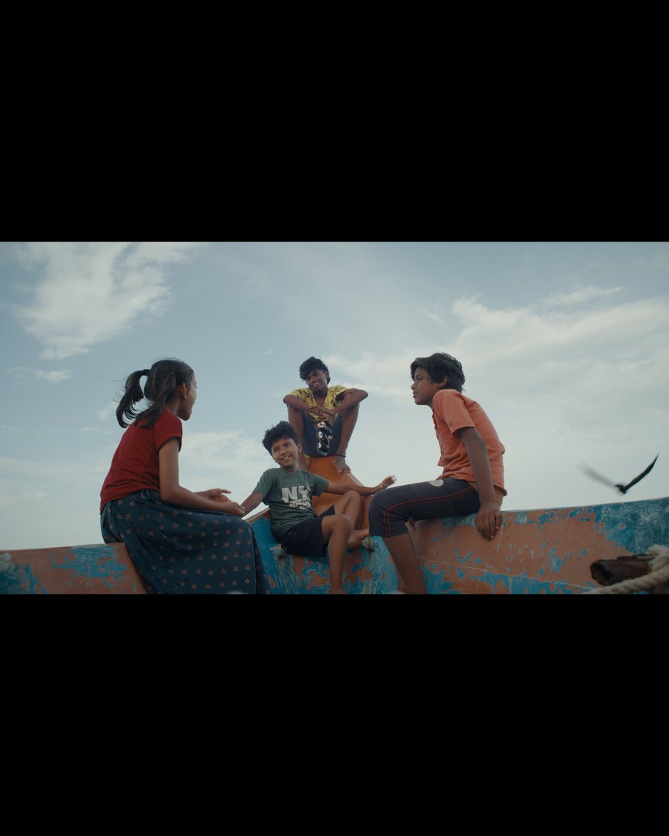 _anascolor's tweet photo. Someday — Short Film | Graded Stills - (3/3)

Written & Directed | @sureshssjn
Dop | @anandj
Editor | @raavanantamil_7
Co Director | pranesh
Music | sanjayyy music
Sound Mix | sevensoundsoff
Sound Design | sound sculp__
Dubbing | Dv Studio
Assistant Director | Santhosh,Ariharan,Ajith,Manoj
Associate Dop | @shree_vant
Color & Finish | @_anascolor