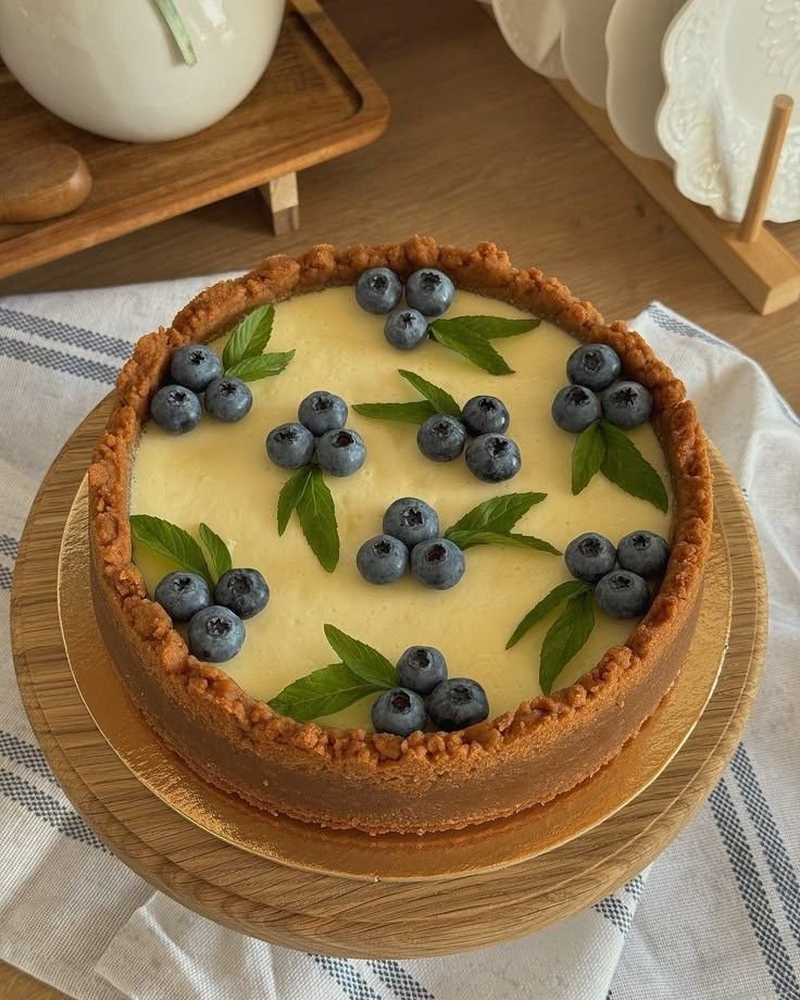 elyradream's tweet photo. Tiramisu or Cheesecake? https://t.co/zC15wgdsVL