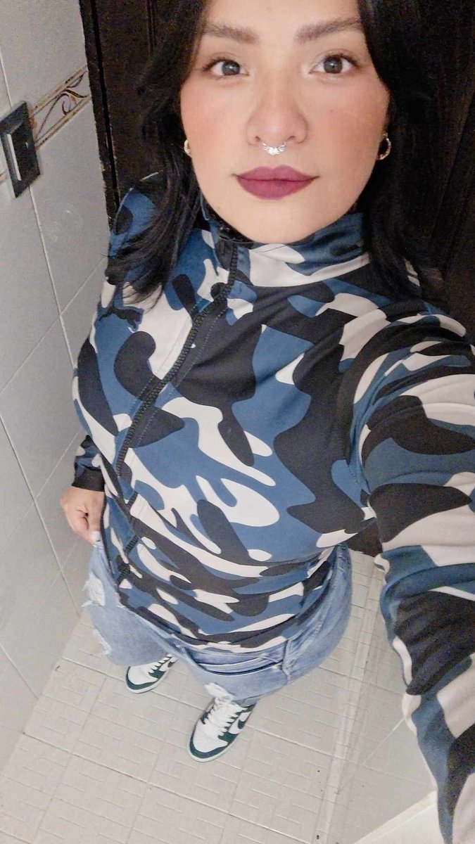 negrotomas02's tweet photo. Tengo unas ganas inmensas de coger 
Ya que mi marido me dejó caliente anoche con sus 5 minutos 🥵 https://t.co/HITeZuulR0