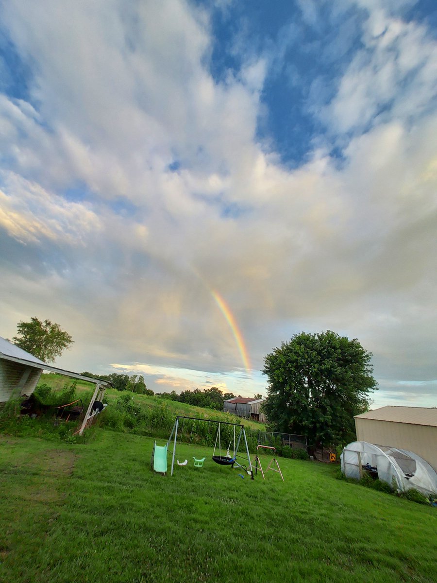 JakeMorgan59091's tweet photo. Half of A #RainBow🌈 here outside my House n n If Yer look closer theirs nuther RainBow too, so 2 #RainBows🌈 almost, but their neat too see n look at here in the #CounTrySide🤠🇺🇸🦌...#Merica🇺🇸🇺🇸🇺🇸#YeeYee🦌🇺🇸🦃🎣...2026 https://t.co/oN2gwO2dRn