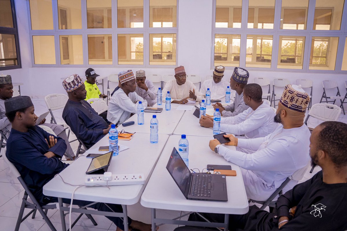 Muftieyy's tweet photo. Earlier Today, the Office of the Economic Adviser to @KatsinaStateNg in collaboration with @NABG_ng &amp; CoAmana convened the MarketView Platform Stakeholders’ Engagement and Presentation. #Building Smarter Markets for Sustainable Economic Growth.
#Agribusiness https://t.co/8XNwYv83Vw
