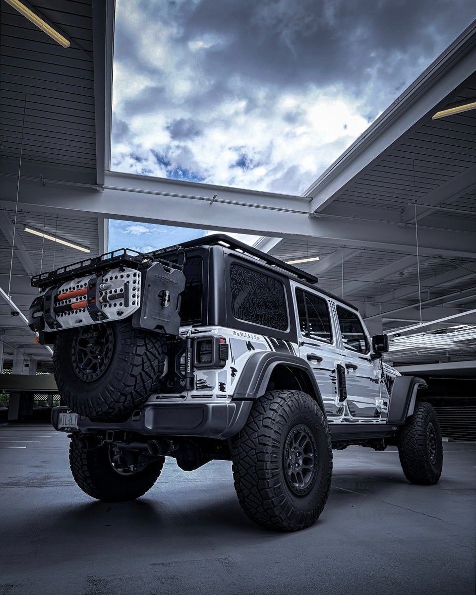 Quadratec's tweet photo. @O_w_i_l_l_y_o with the new look 🔥 
#Quadratec #Jeeplife #Jeepnation https://t.co/l851g5qTmE
