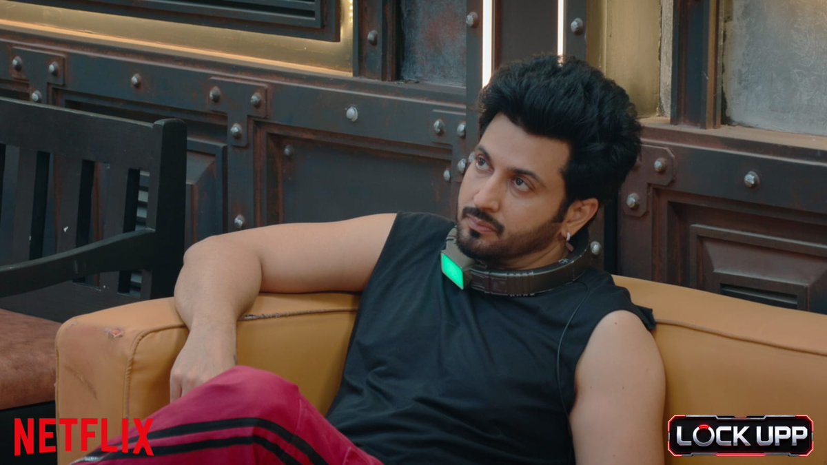 DheerajDhoopar's tweet photo. The game may test him, but your love keeps him going. Thank you for standing by Dheeraj every single day. ❤️

- Team DD

#DheerajDhoopar #LockUpp #SuperDhooparInLockUpp #Netflix #NetflixIndiaReality @NetflixIndia @EktaaRKapoor https://t.co/fhD6pX9iGv