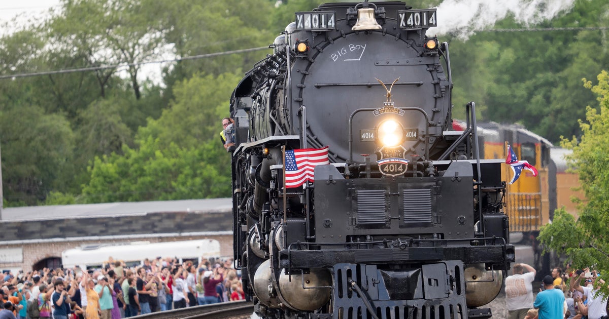 StateTucker's tweet photo. The historic Union Pacific Big Boy No. 4014 is rolling through western Pennsylvania on Saturday, with a stop in Leetsdale.
https://t.co/Wm3z1tb7T7 https://t.co/q9km5rPYSZ