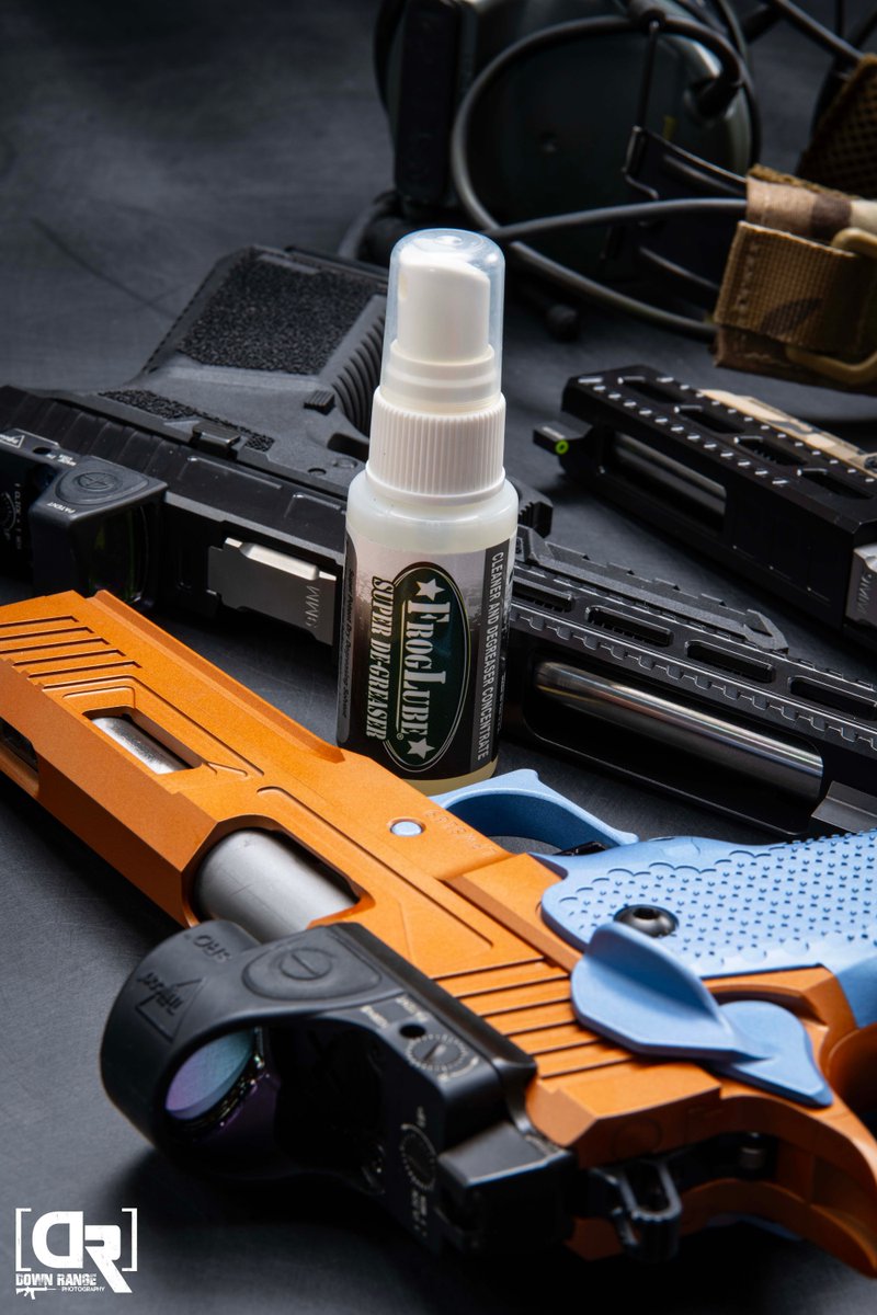 froglube's tweet photo. A clean gun is a happy gun. 🧼✨
#guncleaning #froglube #pewpewlife #rangeprep https://t.co/otW94wFemf