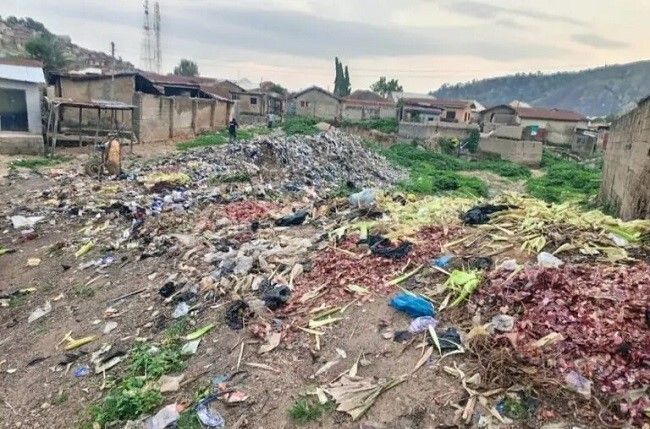 ClimateWed's tweet photo. Some residents of Dei-Dei Community in Bwari Area Council, FCT, have expressed concern over poor waste disposal practices, saying the situation poses serious threats to public health and the environment.

The respondents spoke in interviews on Wednesday. https://t.co/D5UGvOp19x via EnviroNews