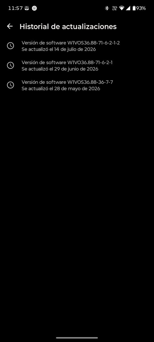 JesusS26870's tweet photo. @MotorolaMX Hey Motorola tengo un problema que no sé si es normal (dudo) tengo un Motorola G56 5g y hace unos días (14 de julio del 2026) le cayó una actualización de seguridad y a partir de ahí he experimentado Picos de sobre calentamiento al usar Bluetooth y Datos moviles . https://t.co/S9j4aV6DI2