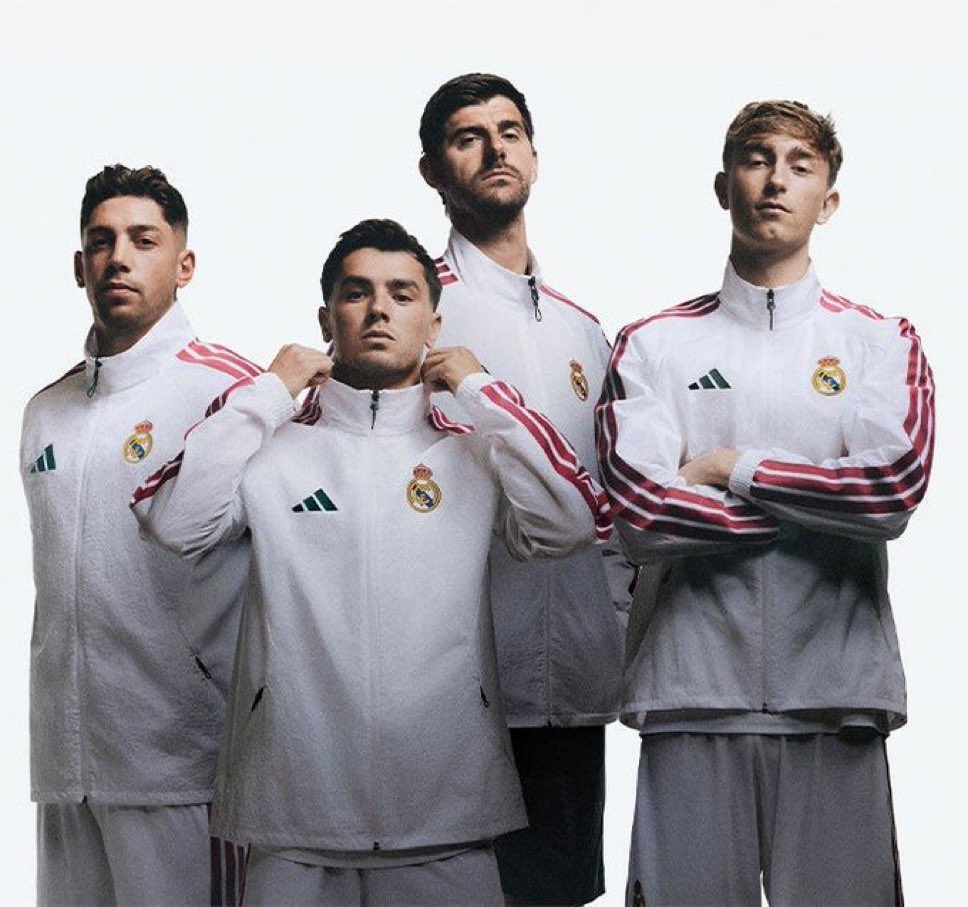 theMadridZone's tweet photo. New Real Madrid match jackets. 🔥🤍🩷 https://t.co/eicJc7E3Po