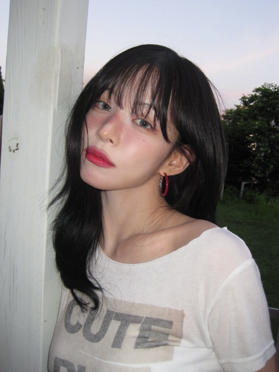 Lee Chaeyoung Brasil #GlowME tweet media