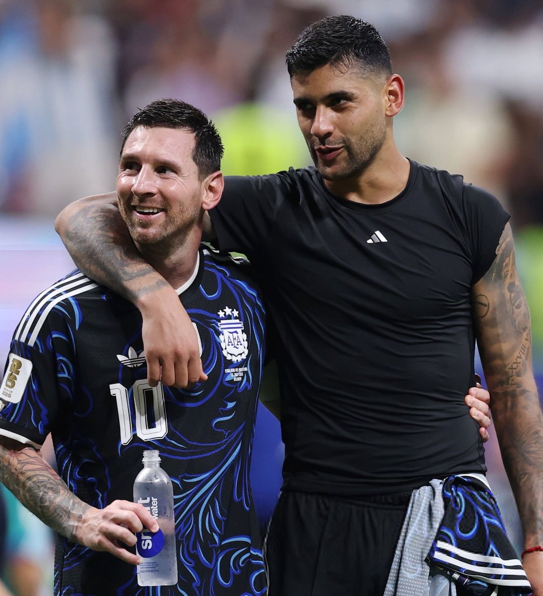 M10GOAT's tweet photo. "إن لم يكن ميسي في أفضل حالاته البدنية في كأس العالم فلا بأس، سأبذل جهدًا مضاعفًا من أجله." 

— كوتي روميرو قبل عام من بداية كأس العالم 🗣️
