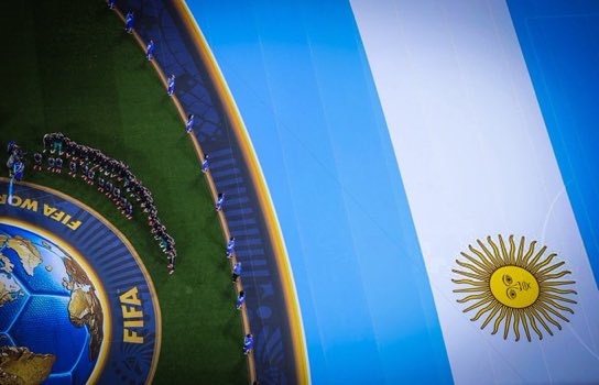 EditsBoke's tweet photo. Emociona que para el argentino no es la “final del mundial” o la “final de la copa del mundo”.

El domingo es la “FINAL DEL MUNDO”. https://t.co/Q0ryxRTTJH