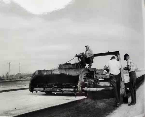 AsphaltPro's tweet photo. What began as McCarthy Improvement Company of Davenport, Iowa, became Geneva Construction in 1926, growing into a company that has spent 100 years helping build the streets, neighborhoods, and future of Aurora, Illinois: https://t.co/EnZXqN9J19 | #ThrowbackThursday #AsphaltPro https://t.co/qek5WpzPOA