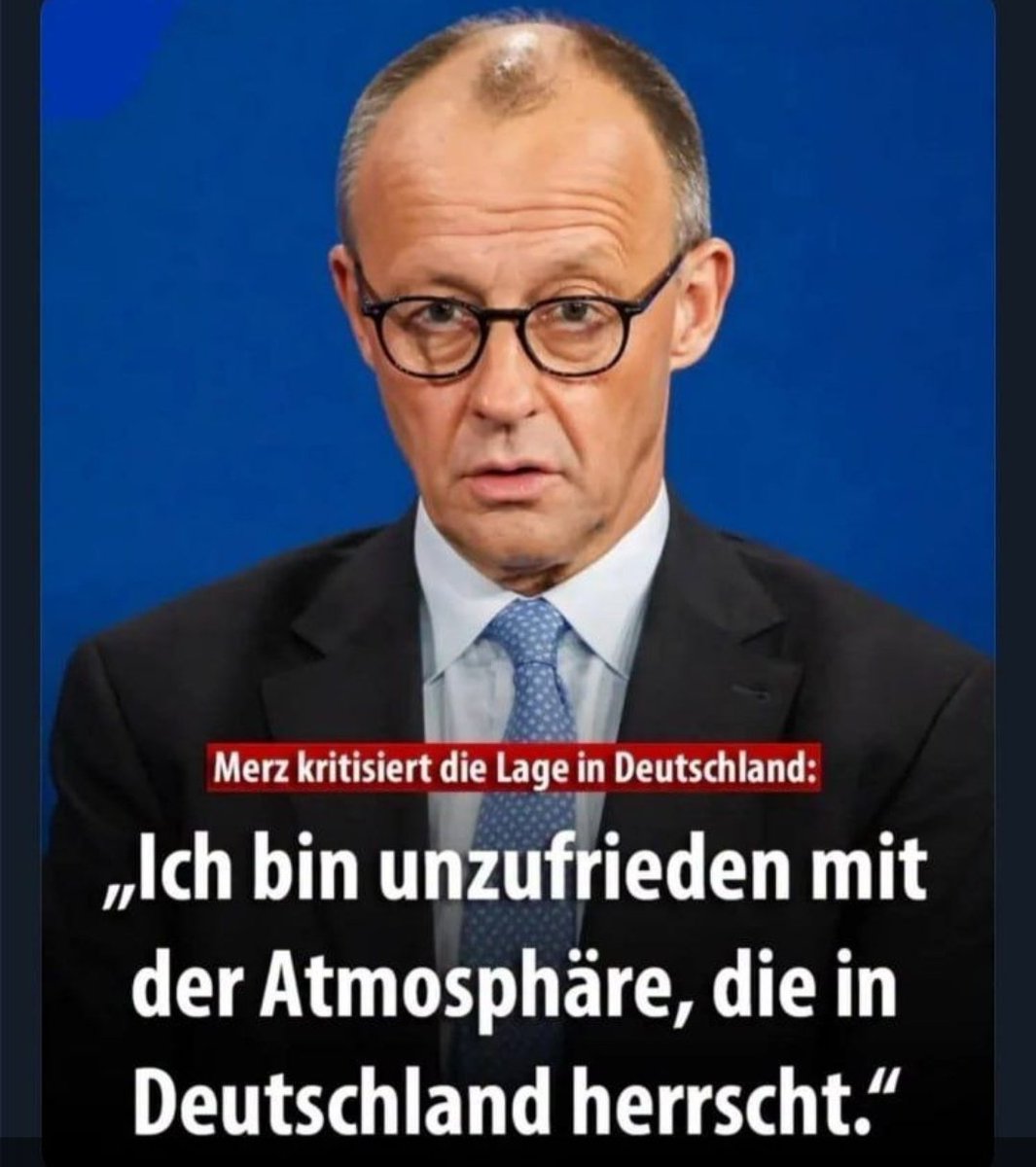 unbelehrbarrat's tweet photo. Zurück treten Herr #Merz !
Dann brauchen Sie uns auch nicht mehr ständig vorheulen, wie schlimm Sie beschimpft werden, und daß kein Kanzler vor Ihnen jemals so viel einstecken musste !
Einfach zurück treten und sich an den #Blackrock Millionen erfreuen 😉💁‍♂️ https://t.co/0V0x2mLIeb