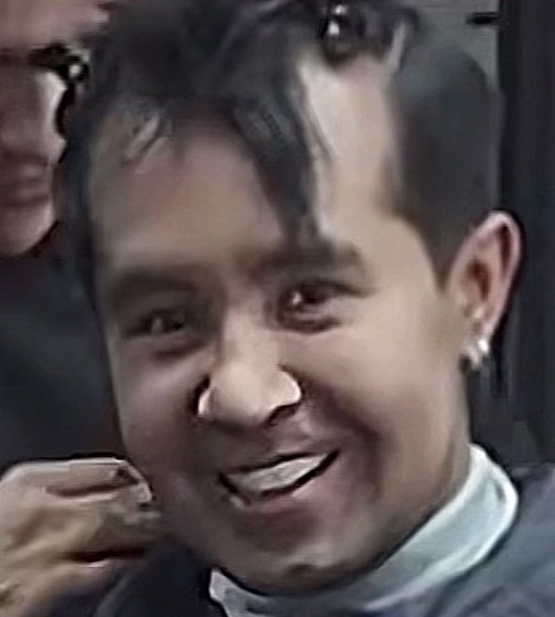 An__tonio97's tweet photo. JAJAJA El Derek Trejo me bloqueó de TikTok por que le comenté esta foto #DerekTrejo @derektr_mx 😂😂 https://t.co/BZsY2KIT6b