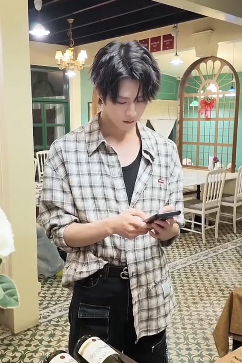 xinxin_d16's tweet photo. มื้อนี้พี่เลี้ยงเอง https://t.co/Qdba3vNIa1