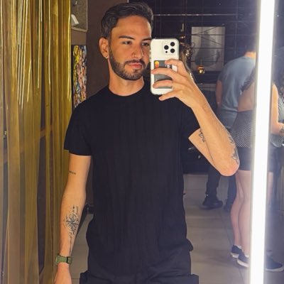 ochrisbastos's tweet photo. #NovaFotoDePerfil https://t.co/FjiCYeiB9e