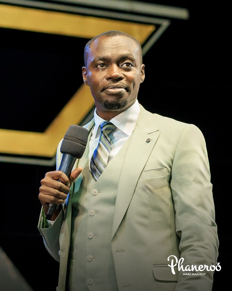 GlorifiedJ90200's tweet photo. Create moments of fellowship in the Word and grow to understand your part in the grand scheme of God's plan for your life

#ThePowerToBecome | #Phaneroo https://t.co/CoKBFrXEUz