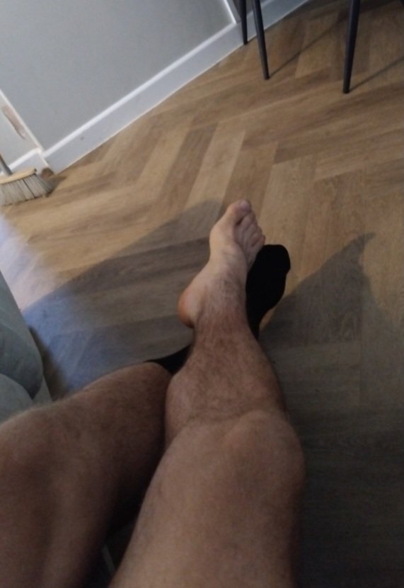 malefeetretweet's tweet photo. Worship @jordzsc sweaty feet he wants his feet worshipped and tributes serve him https://t.co/wsZGdQJvzX
