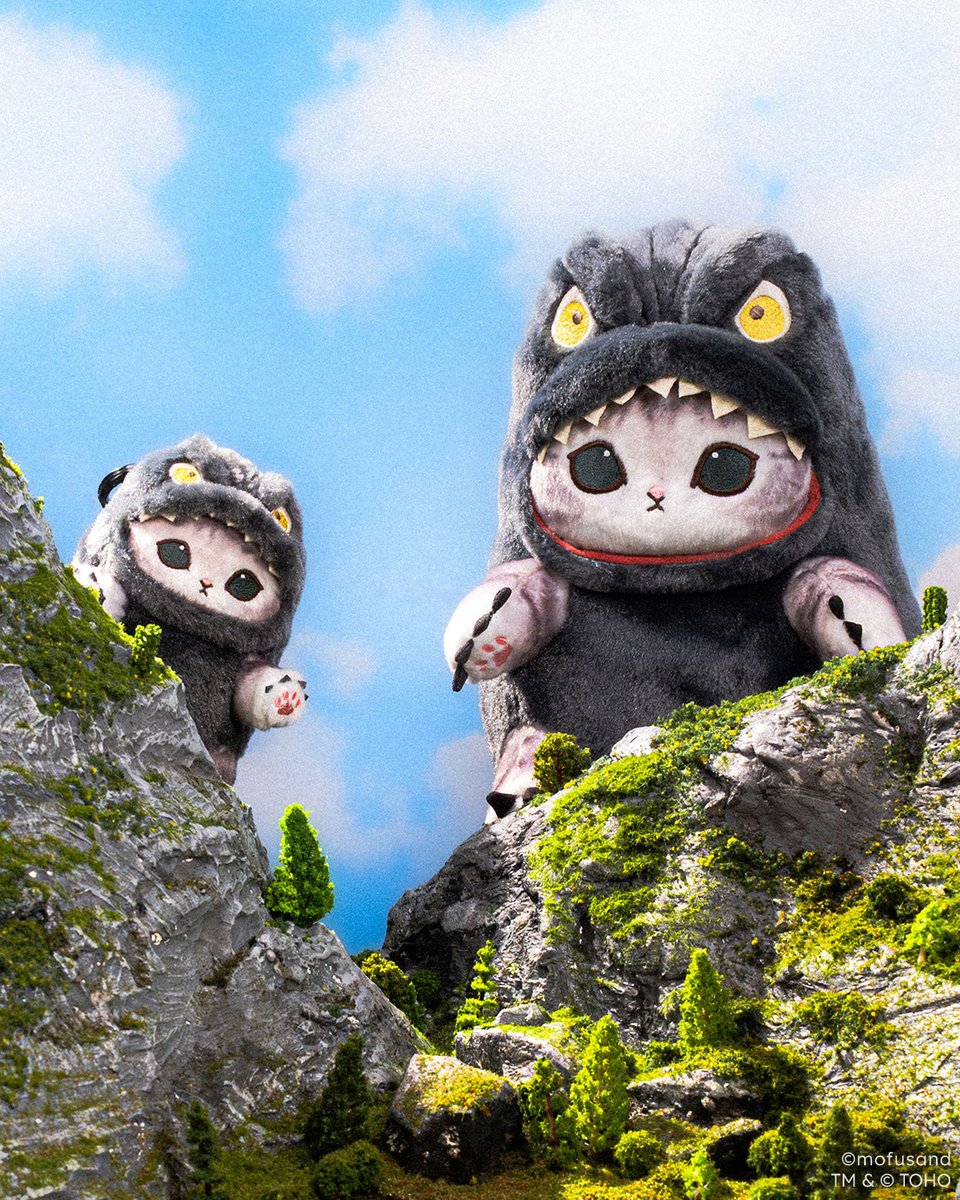 GodzillaS_US's tweet photo. Two names you never thought you'd see together. 🐾 Say hello to Godzilla mofusand.

Available now at the Godzilla Store US: https://t.co/uK0F9wbeyR https://t.co/HVbO6bUXEH