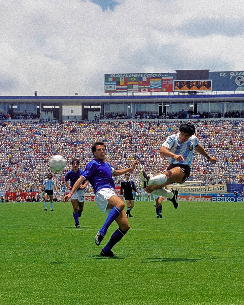 old_sportier's tweet photo. لحظة تسجيل الأسطورة دييغو مارادونا أهدافه الخمسة في كأس العالم 86 https://t.co/LlfI5M0nUn