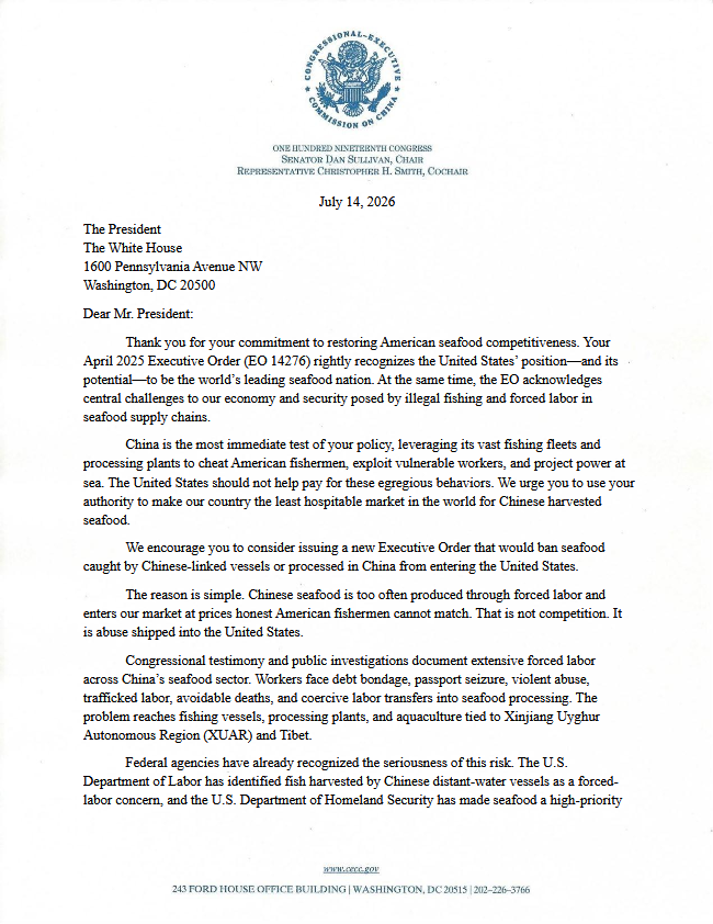 CECCgov's tweet photo. CECC Chairs @SenDanSullivan and #RepChrisSmith, joined by Commissioners @RepDaleStrong and @RepTomSuozzi, released a bipartisan letter urging @POTUS to bar Chinese seafood linked to forced labor and illegal fishing from the U.S. market.
Read letter 👉https://t.co/7j51vpBvBa https://t.co/oVkr3lnKOk