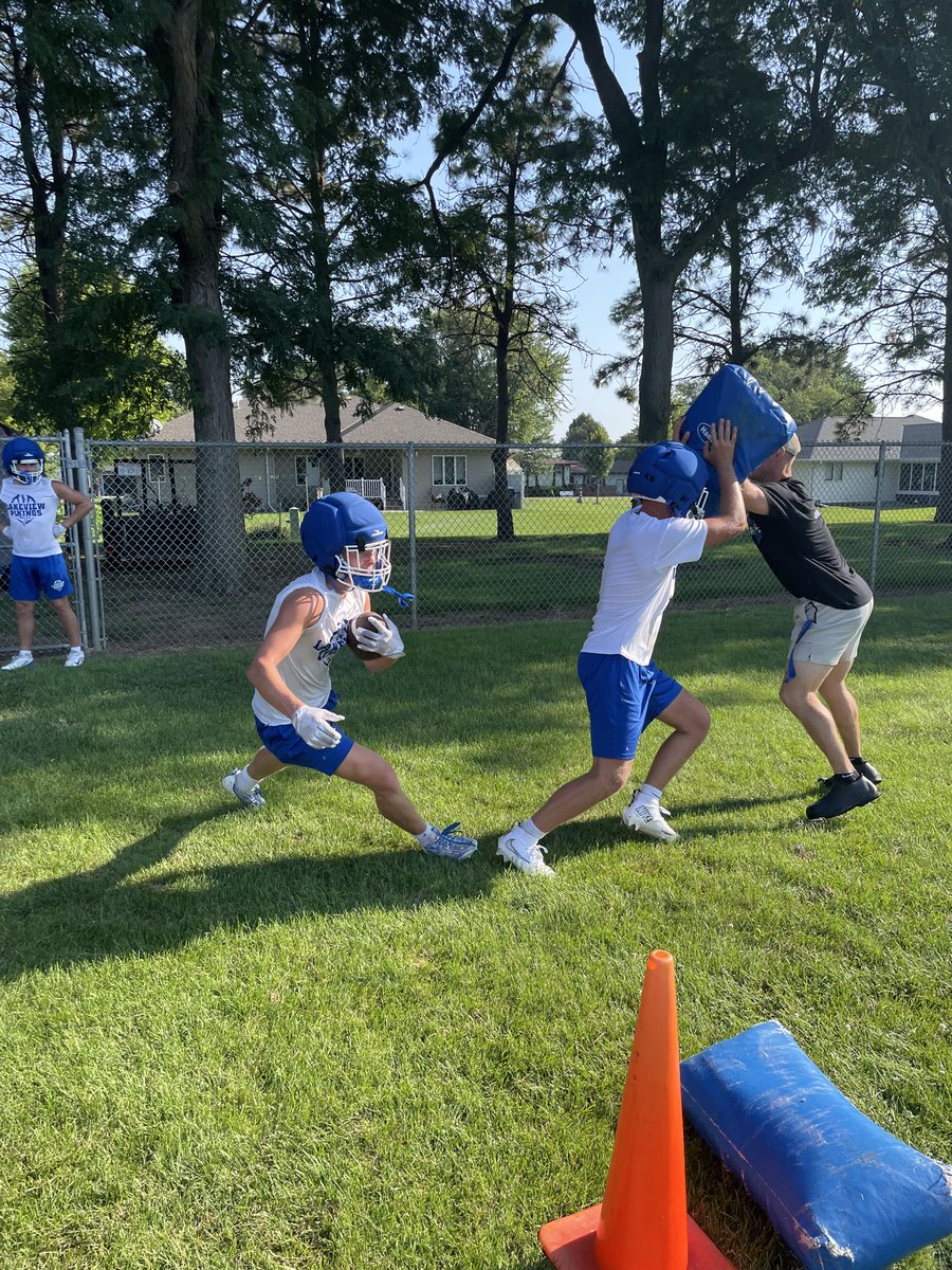 Coach_Frenzen's tweet photo. We had a really great Viking Camp this week! Appreciate the work our players keep putting in each day! We have really seen great improvement this summer! #lakeviewvikes #threecheers https://t.co/umorOK32rI