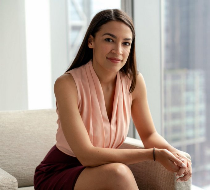 AntiWokeMemes's tweet photo. Tell the Truth...

Will socialist AOC become the first woman President? https://t.co/MWoMzmbpNM