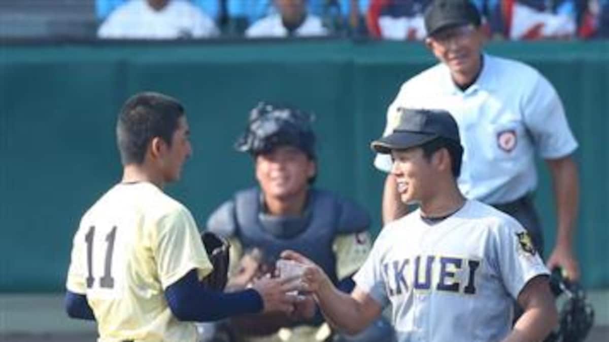 bvlgari030's tweet photo. 夏の甲子園　石川県　星稜高校と　宮城県　仙台育英　2019年夏の甲子園　星稜高校の投手が熱中症で足をつってしまったとき真っ先に仙台育英の選手が水を持ってマウンドへ飛んできました。須江監督の教えなんだな～感じました。 https://t.co/yJPFJNrK8j
