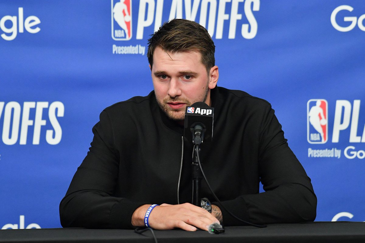 PurpDynasty's tweet photo. How many rings will Luka Doncic win as a Laker?

I don’t think he gets more than 2 rings https://t.co/RkA5DfSfIA