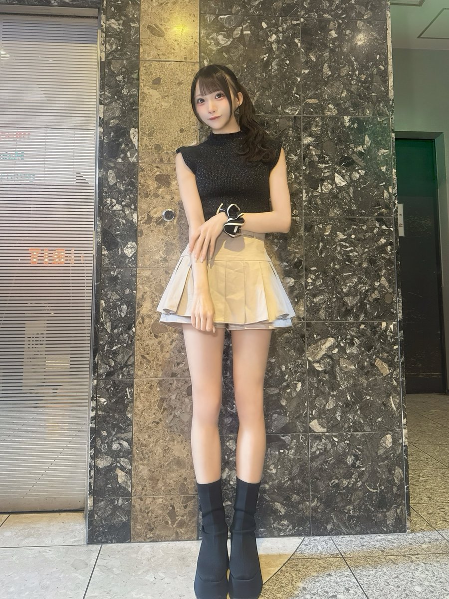 riria_ichinose's tweet photo. おはよ💭
お姉さんに見える？♡ https://t.co/BCOL7bugRP