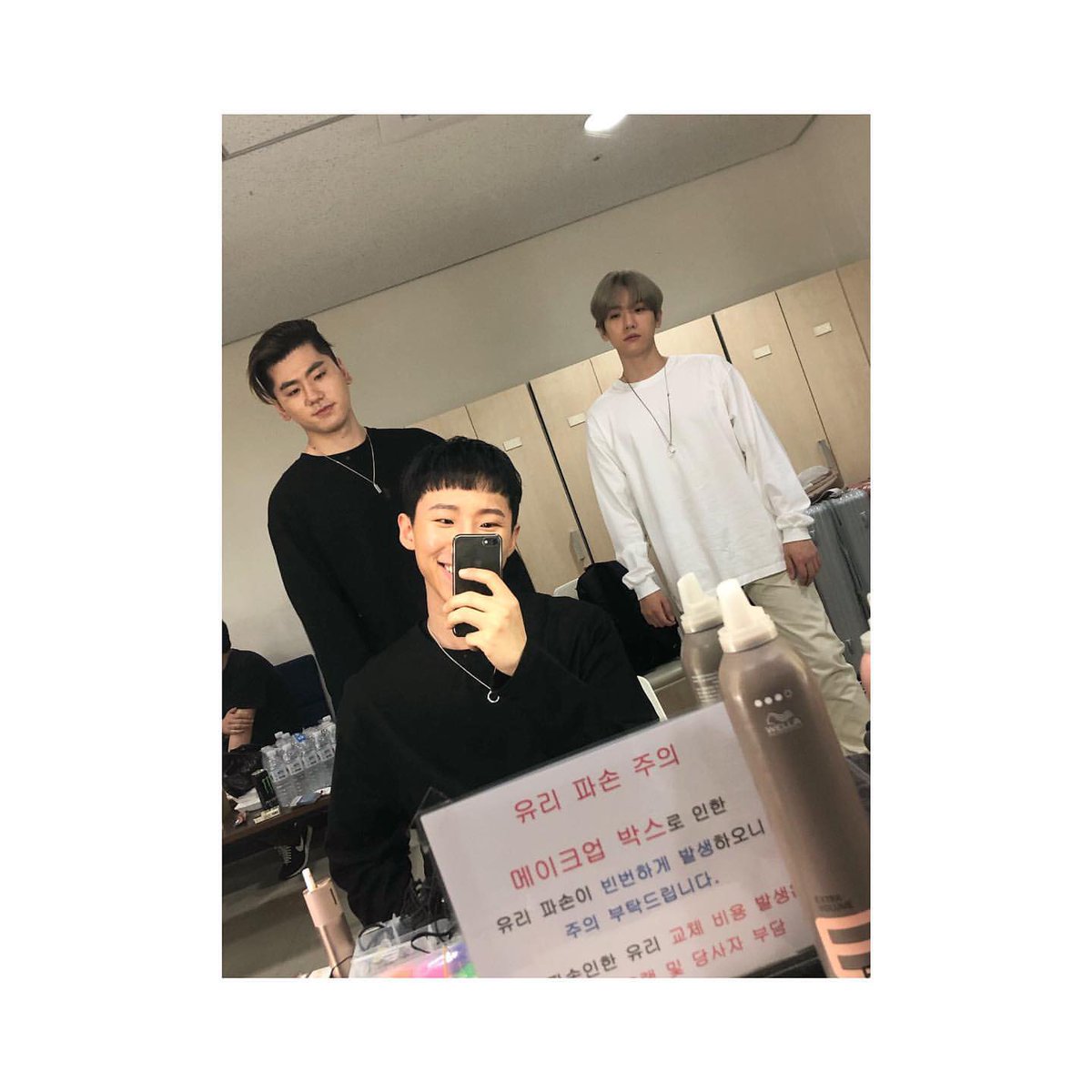 zero_luxiu's tweet photo. おはしう。おはるぅ。
190717 EXO-SC、ベク、EXO Twitter
ベク、ayohg Instagram
#xiumin #luhan #lumin #xiuhan #ルーミン #EXO https://t.co/dqNVJZ49Yq