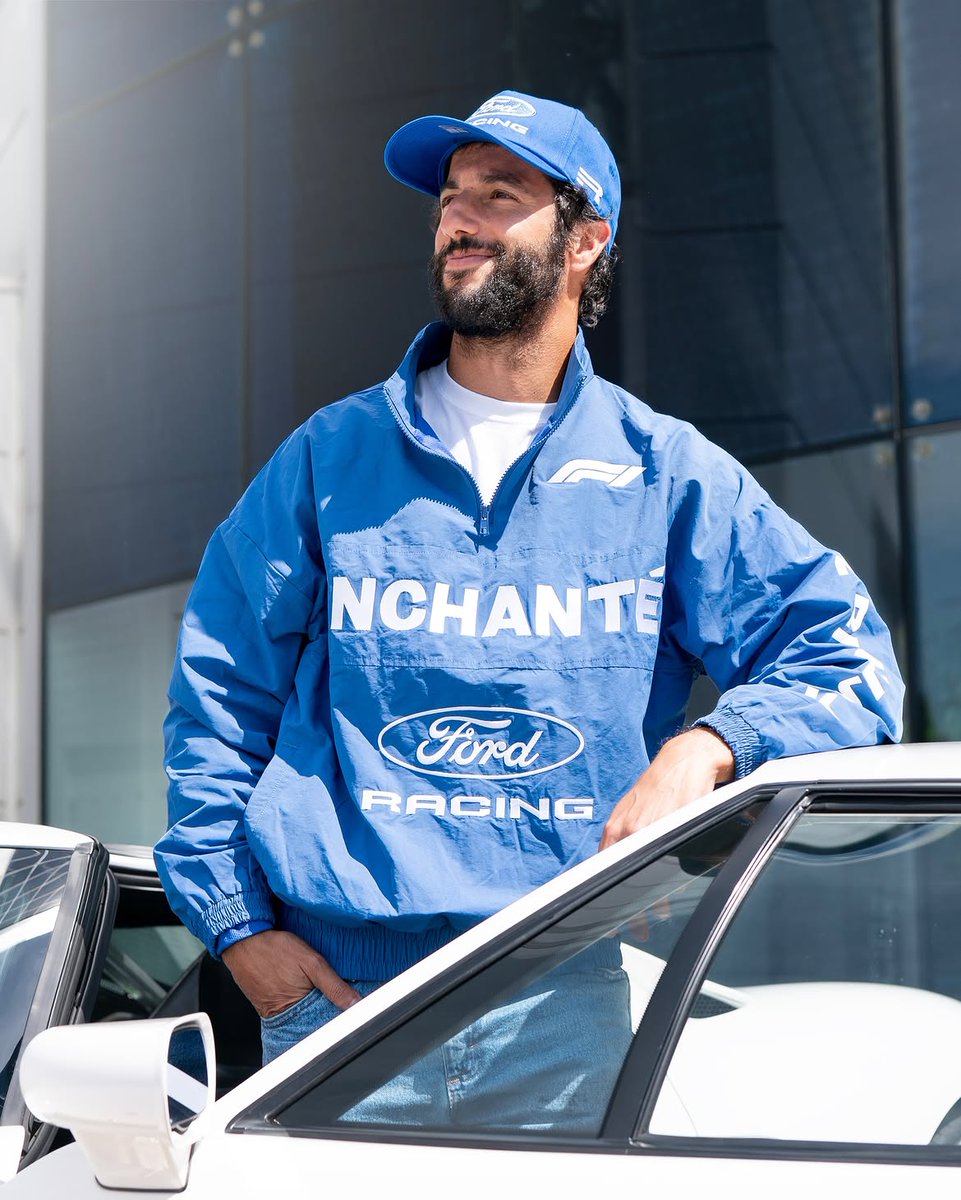 riccallen's tweet photo. why did no one tell me ford also makes dilfs before ?? 😳💙 https://t.co/eXyOtUG9R3