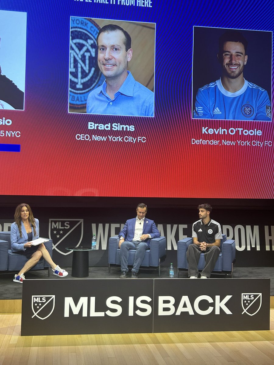 Alex M. Silverman🏒⚽️ tweet media