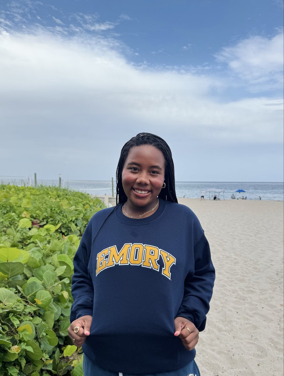 morganb9_8's tweet photo. I am beyond blessed and excited to announce my commitment to Emory University! 💙💛
#committed @Coach_India_C @EmorySoftball https://t.co/9nj9YUoog1