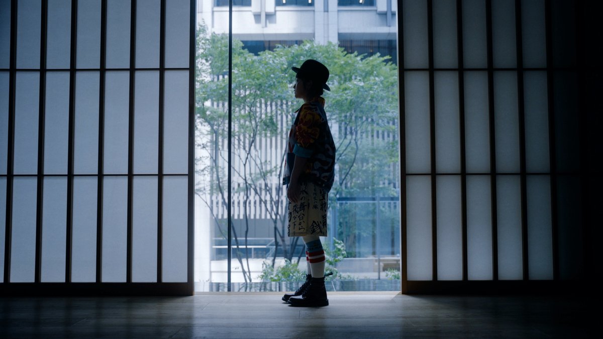 shorthopexx's tweet photo. 川栄李奈
AKBを卒業後すぐに
「あずみ」という舞台で
生身の体で戦った彼女を思うと
オレも必死でやろうという気持ちになります
YouTube「ShortHope」第6弾ゲスト
 https://t.co/pOvdOs5Q0J 

#川栄李奈 #AKB https://t.co/98wK6FAiml