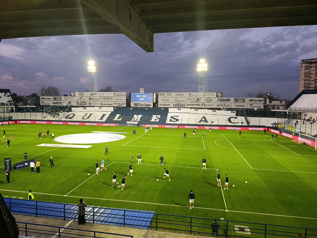 _lanumerouno's tweet photo. ¡¡¡ La Academia se mueve en el terreno de juego !!! https://t.co/WOMrKpgVUg