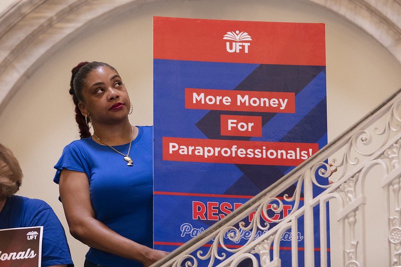 CnDelarosa's tweet photo. R.E.S.P.E.C.T! for over 25,000 #paraprofessionals @UFT serving our students in the largest public school system in the country! 

Today we passed Intro 692-A to provide an emergency retention payment of $10,000 in the coming school year — https://t.co/ZqvEqeeuyg