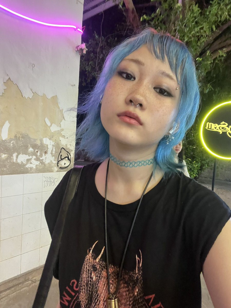 rae 🦋 tweet media