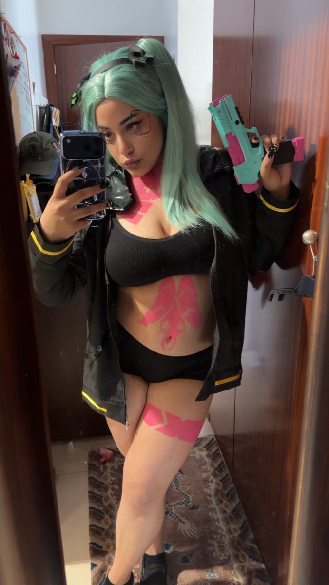 emptyjinx's tweet photo. Pics on my rebecca cosplay #cyberpunk #edgerunners #rebecca #cosplayㅤㅤㅤㅤㅤㅤㅤ https://t.co/tf4BOVNh7A