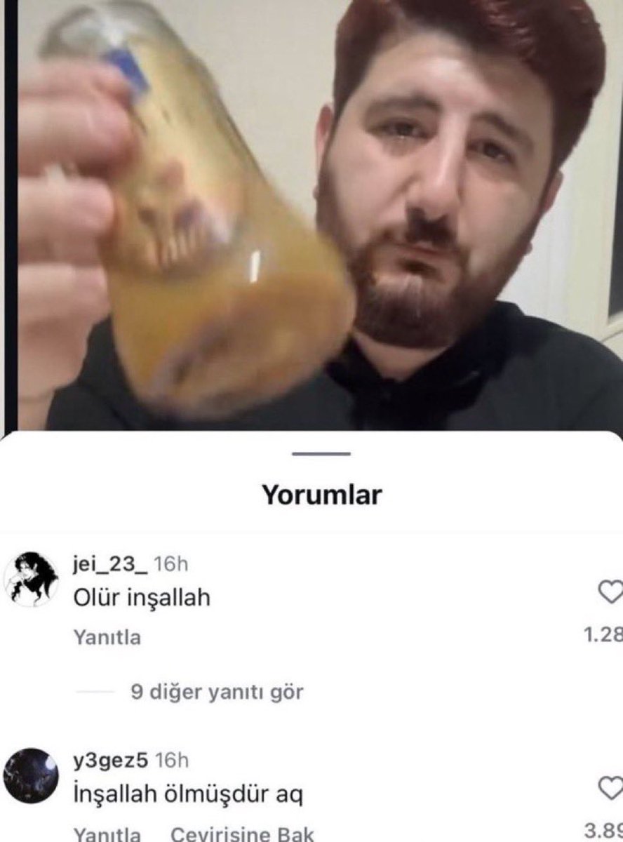 fenerliteacher's tweet photo. Kızların gözünde benim itibar https://t.co/MhsGNYhHWn
