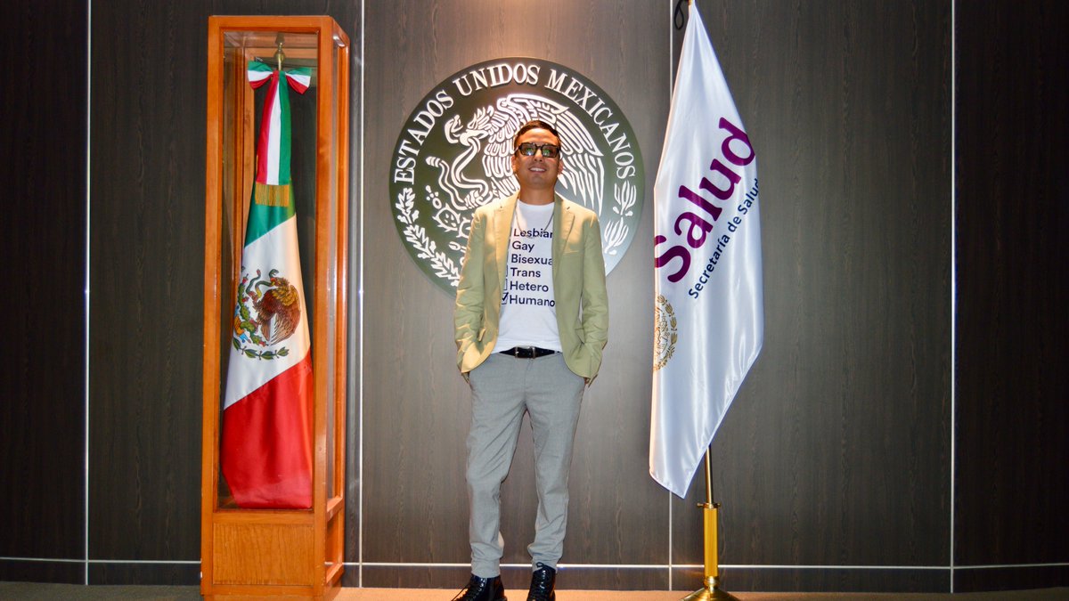 YaajMexico's tweet photo. #ConexiónComunitaria 🎖️📣 ¡SECRETARÍA DE SALUD RECONOCE LA FUERZA DEL TRABAJO COMUNITARIO! En el marco del "Año Internacional del Voluntariado" y de la mano con @censida, se reconocieron a las organizaciones comunitarias como pilares indispensables frente al #VIH en México.🔻🗞️ https://t.co/5ILCtKZl0M