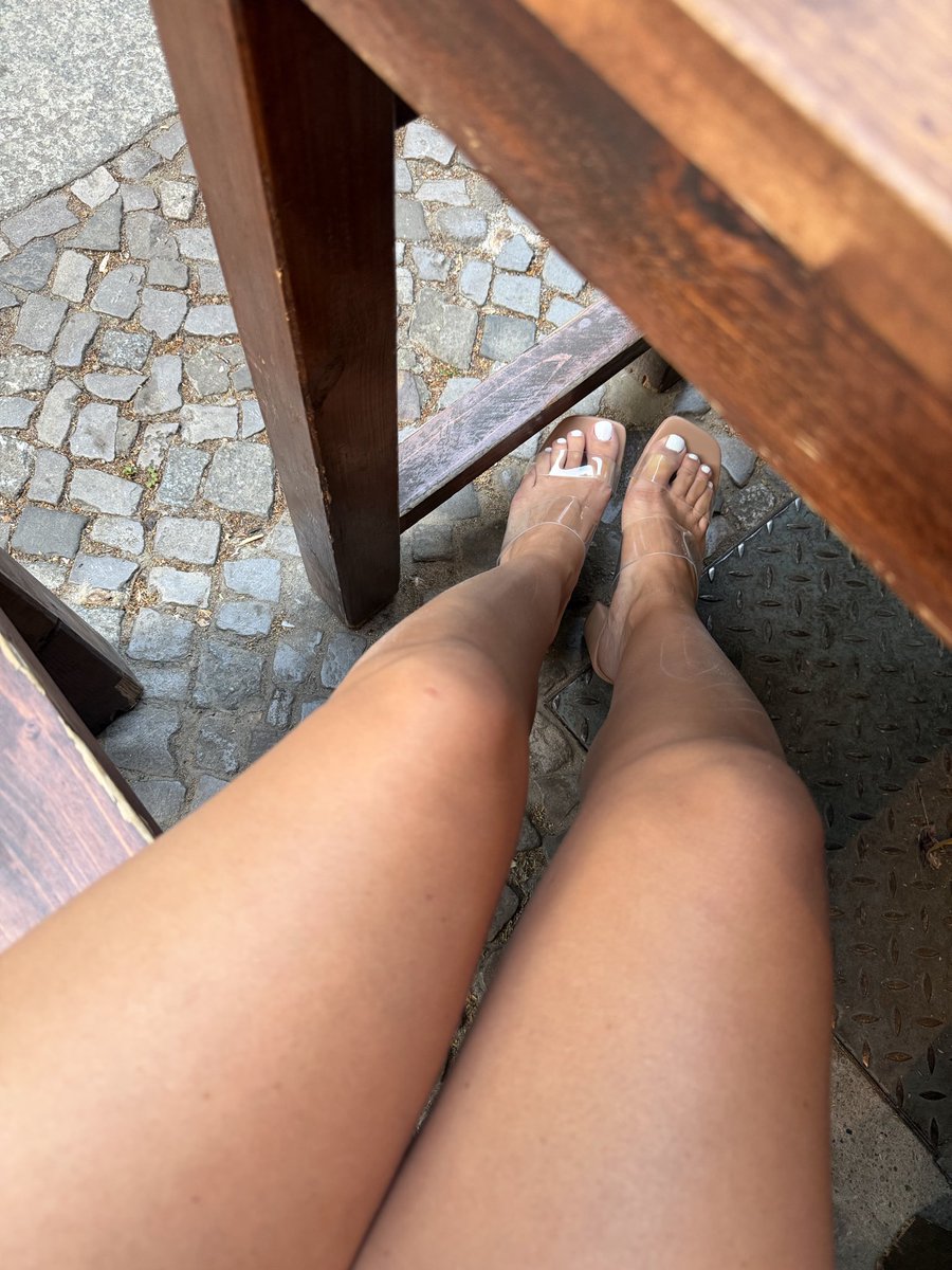 Mia Harting tweet media