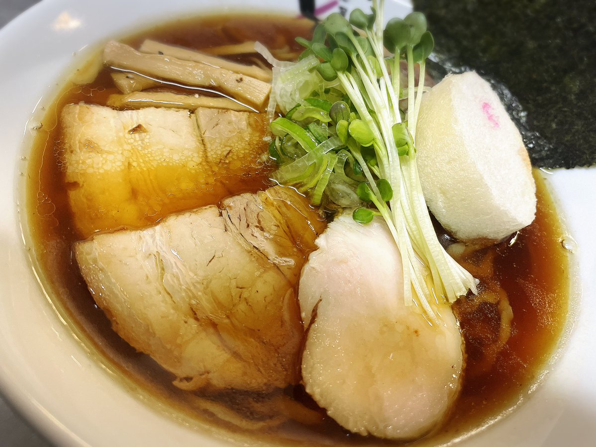 ZWYWccbW6CX5aLy's tweet photo. おはようございます。

明日7/18（土）は定休日となります。

来店予定していた方には、申し訳ありませんが宜しくお願いします。 https://t.co/elH6kP602v