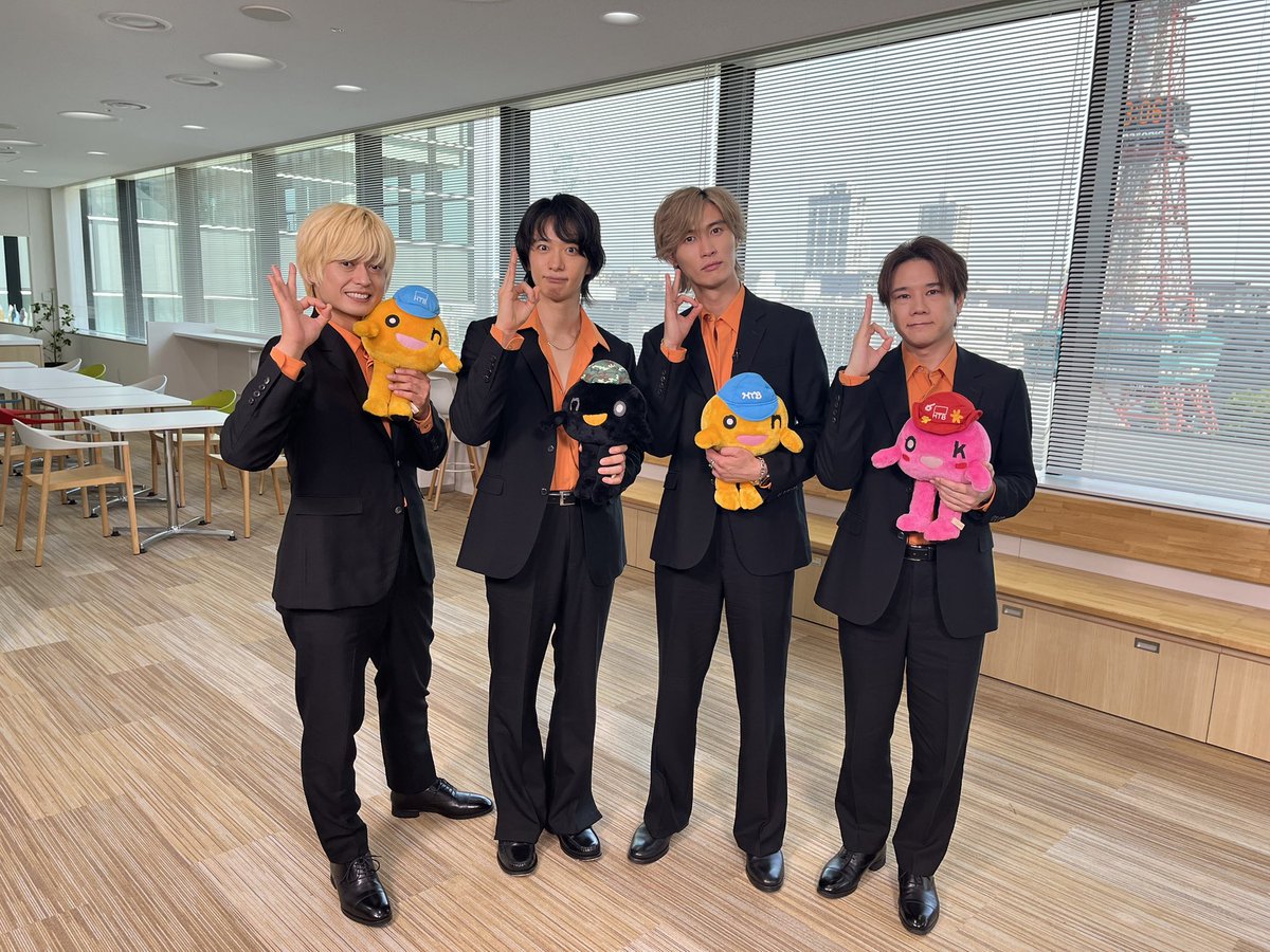 HTB_ichimoni's tweet photo. あす7月17日（土）の #イチモニ
エンタメコーナーでは
A.B.C-Zのみなさんに
五十幡アナがインタビュー🎤

今週リリース
3rd EP「THE WAY」のリード曲で
今話題のマジマジックのお話はもちろん
みなさんの今ハマっていること💘や
北海道でやりたいこと💪など
たくさんお話しを聞きました！

お楽しみに！✨

#ABCZ
#ABCZ_THEWAY
#ABCZ_マジマジック
