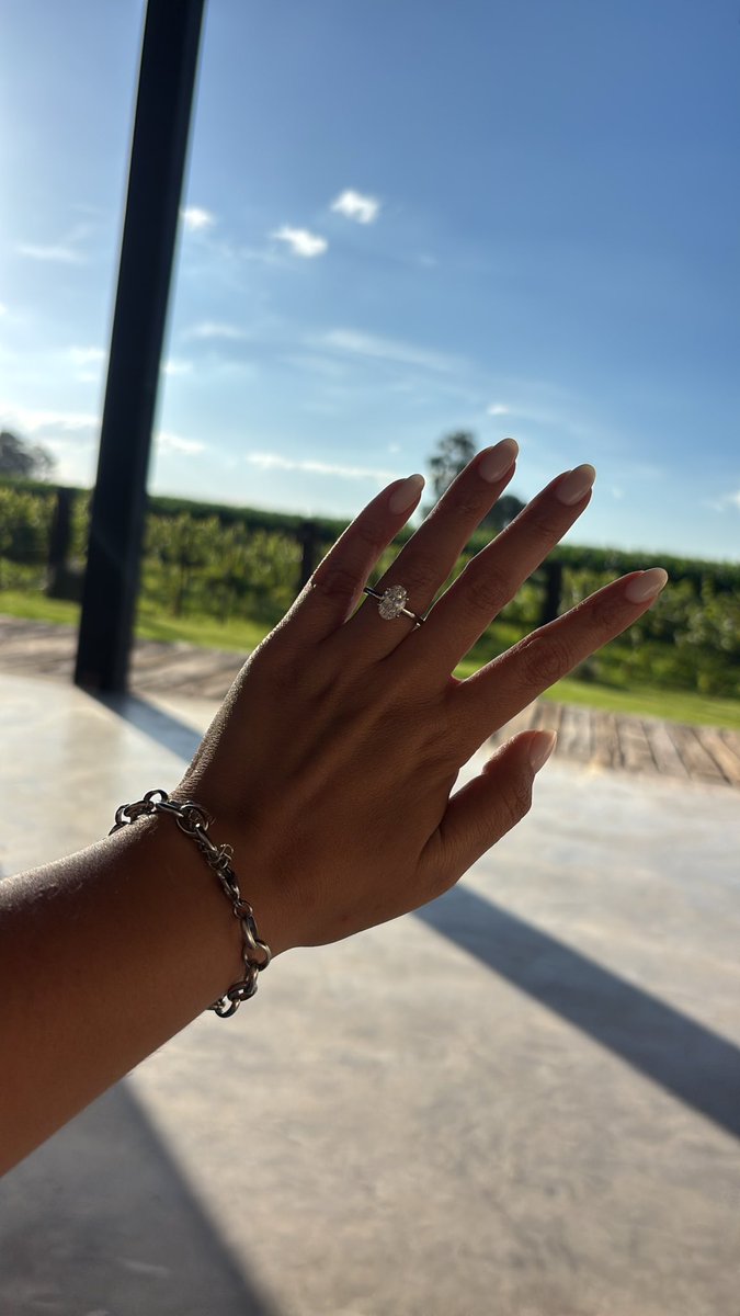 AlooSuarez's tweet photo. Estoy soñando🥺❤️ https://t.co/r5SNEsmY9Q